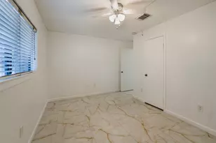 3203 Golden Willow Dr, Houston, TX 77339 - Photo 16