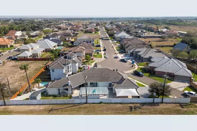 3401 E Stevenson Avenue, Alton, TX 78573 - Photo 2