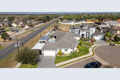 3401 E Stevenson Avenue, Alton, TX 78573 - Photo 28