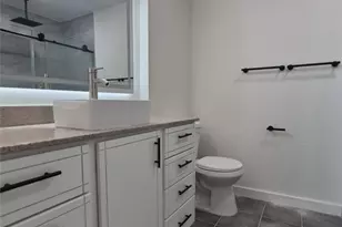 1625 Ball, Galveston, TX 77550 - Photo 30