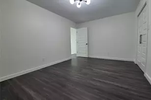 1625 Ball, Galveston, TX 77550 - Photo 36