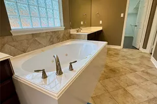 12501 Pepper Creek Ln, Pearland, TX 77584 - Photo 28