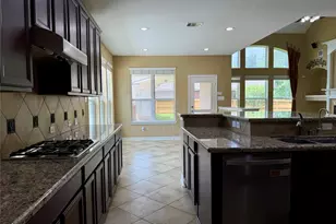 12501 Pepper Creek Ln, Pearland, TX 77584 - Photo 16