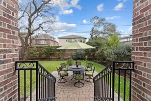 5103 Chestnut St, Bellaire, TX 77401 - Photo 32