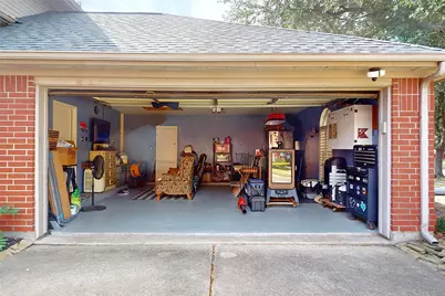 110 Cloudbridge Drive, League City, TX 77573 - Photo 22