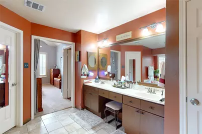 110 Cloudbridge Drive, League City, TX 77573 - Photo 16