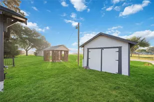 3003 School St, Needville, TX 77461 - Photo 22