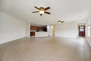 12431 Skyview Cres Ct, Houston, TX 77047 - Photo 4