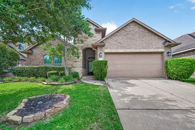 111 Pheasant Run Drive, Conroe, TX 77384 - Photo 1