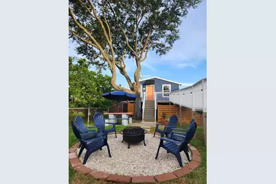 4517 Avenue K, Galveston, TX 77551 - Photo 2