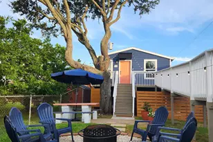 4517 Avenue K, Galveston, TX 77551 - Photo 2