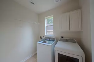 31 W Prairie Dawn Cir, Conroe, TX 77385 - Photo 20