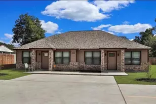 995 Junell St, Houston, TX 77088 - Photo 1