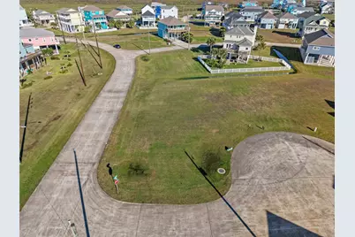 3903 Palmdale Court, Galveston, TX 77554 - Photo 4