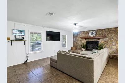 1512 County Road 3709, Splendora, TX 77372 - Photo 8