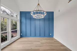 4 N Autumnwood Way, The Woodlands, TX 77380 - Photo 14