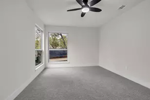 4 N Autumnwood Way, The Woodlands, TX 77380 - Photo 28