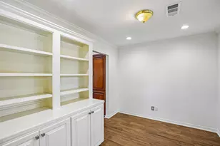 1429 Waseca St, Houston, TX 77055 - Photo 20