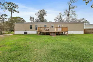 13106 Maplewood Ln, Old River-Winfree, TX 77535 - Photo 26