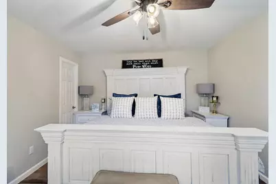 13106 Maplewood Lane, Old River-Winfree, TX 77535 - Photo 14