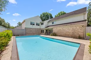 15742 Walkwood Dr, Houston, TX 77079 - Photo 40