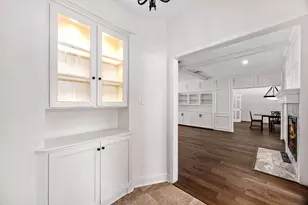 15742 Walkwood Dr, Houston, TX 77079 - Photo 6