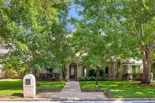 15742 Walkwood Dr, Houston, TX 77079 - Photo 1