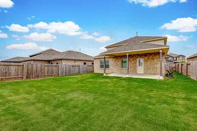 10511 Snowy Ridge Lane, Rosharon, TX 77583 - Photo 32