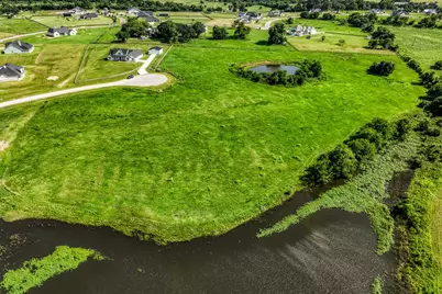 1070 Sledge Ct, Chappell Hill, TX 77426 - Photo 8