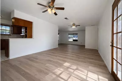 1220 Kelving Way, Wharton, TX 77488 - Photo 4