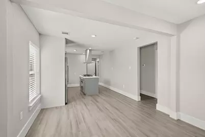 8302 Tavenor Lane, Houston, TX 77075 - Photo 24