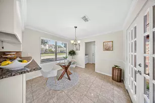 9014 Arlington Forest Dr, Houston, TX 77088 - Photo 16
