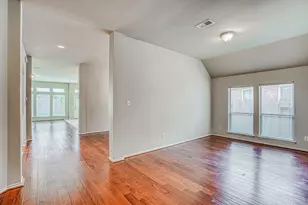 606 Red Oak Canyon Ln, La Marque, TX 77568 - Photo 4