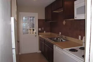 3303 W Greenridge Dr, Houston, TX 77057 - Photo 4