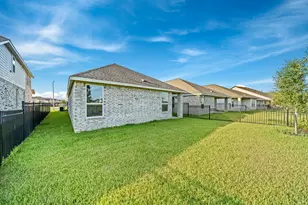 27439 Sunterra Village Dr, Katy, TX 77493 - Photo 30