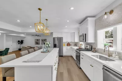 2604 Cos Street, Liberty, TX 77575 - Photo 10