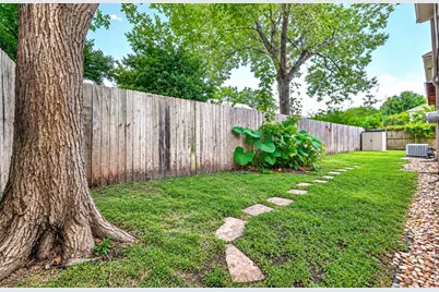 1122 Daria Drive, Houston, TX 77079 - Photo 40