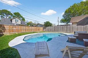 4415 Walker St, Houston, TX 77023 - Photo 32