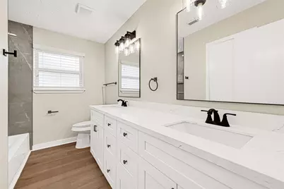 10307 Sagerock Drive, Houston, TX 77089 - Photo 18