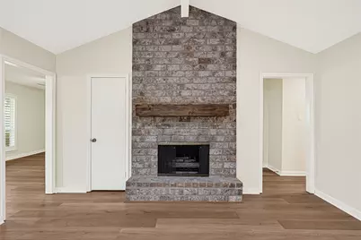 10307 Sagerock Drive, Houston, TX 77089 - Photo 10