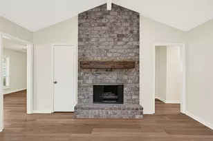 10307 Sagerock Dr, Houston, TX 77089 - Photo 10