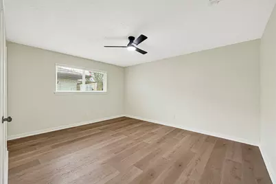 10307 Sagerock Drive, Houston, TX 77089 - Photo 22