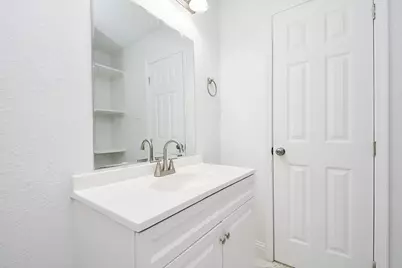 5814 Belneath Street, Houston, TX 77033 - Photo 20