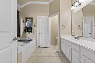 4602 Countrypines Dr, Spring, TX 77388 - Photo 14