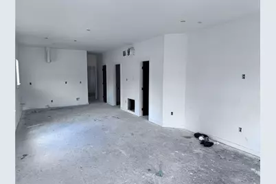 230 E 38th Street, Houston, TX 77018 - Photo 4