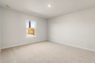 8228 Sunberry Shadow Dr, Houston, TX 77016 - Photo 6