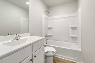 8228 Sunberry Shadow Dr, Houston, TX 77016 - Photo 10