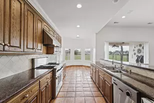 1335 Caravelle Ct, Katy, TX 77494 - Photo 12