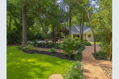 7 Pastoral Pond Circle, The Woodlands, TX 77380 - Photo 8
