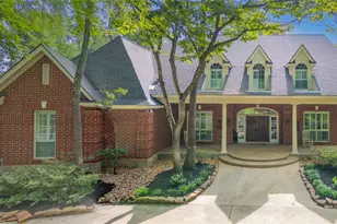 7 Pastoral Pond Cir, The Woodlands, TX 77380 - Photo 1